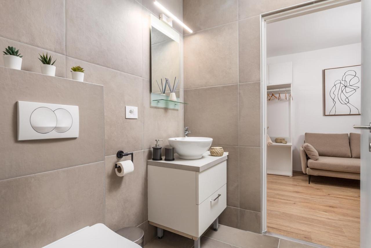 Main Street 2 Apartment Rijeka